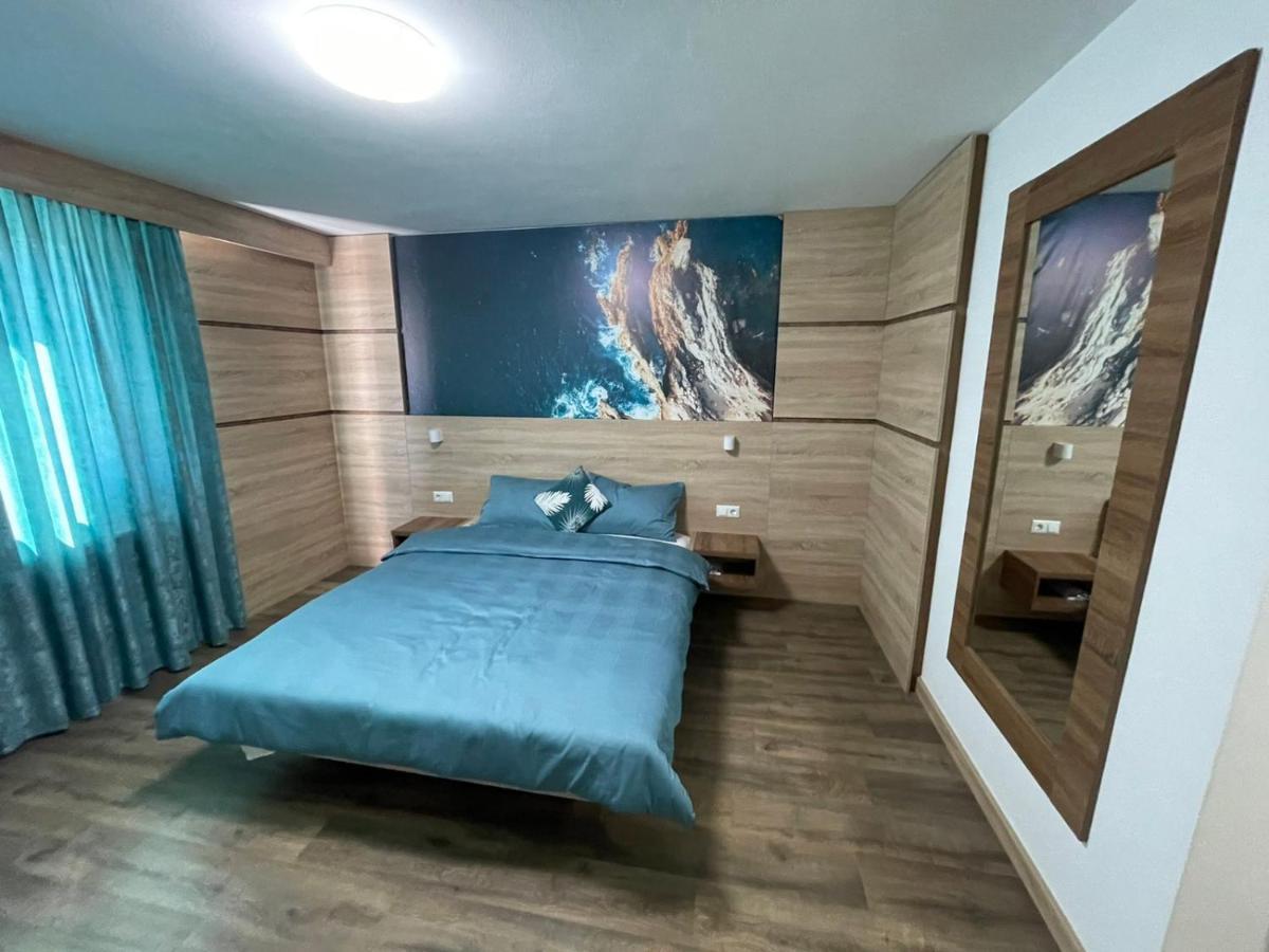 Motel "Kula" Cazin Exterior foto